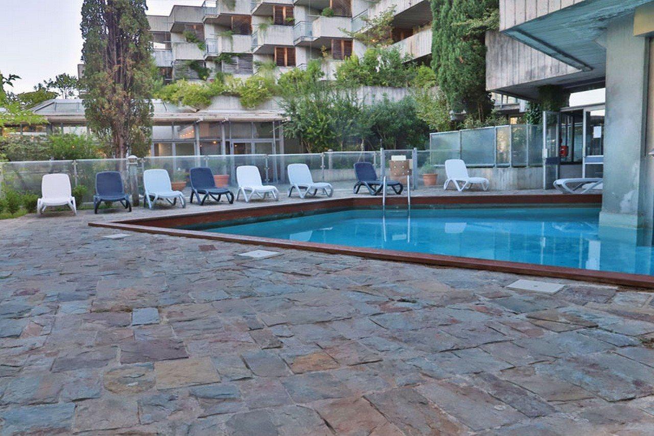 Sowell Hotels Ardeche Grospierres Exterior photo